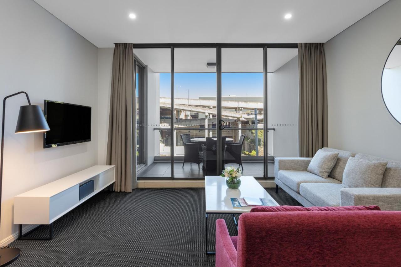 Meriton Suites North Ryde Cité de Cité de Sydney Extérieur photo
