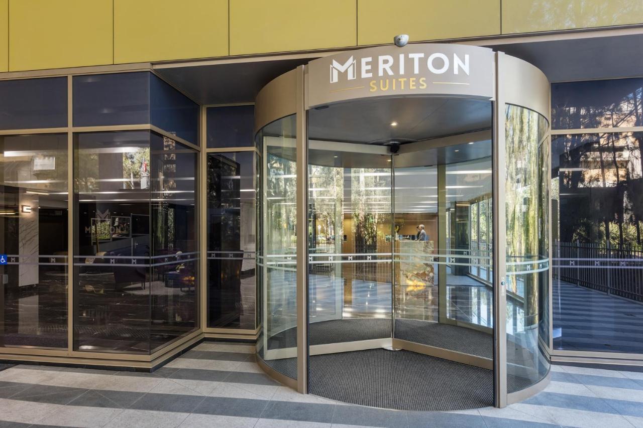 Meriton Suites North Ryde Cité de Cité de Sydney Extérieur photo Meriton Hotel, Vilnius